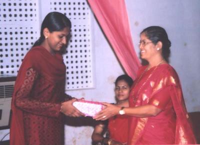 Dist.Holder(yashaswini)
